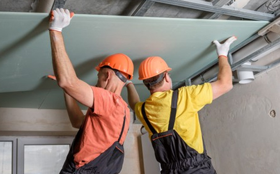 Gipsplaten tegen plafond